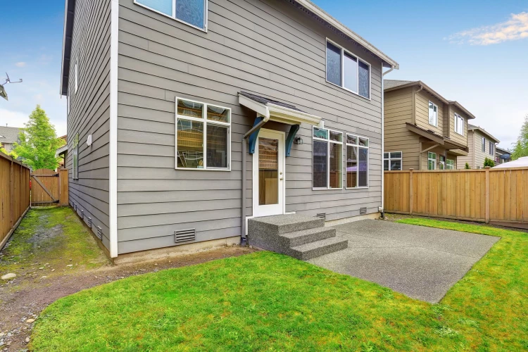 1920 x 1280 Hero-bigstock-House-Exterior-With-Mocha-Sidi-138618275